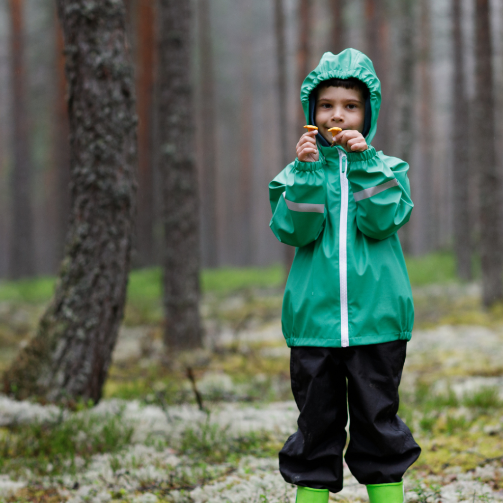 Lapsi sienessä
